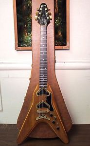 Gibson USA V2 Flying V 1979 Walnut/Maple Natural Electric Guitar RARE With Case