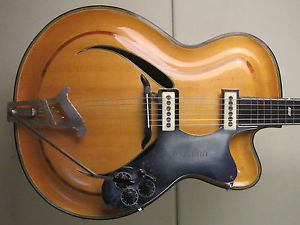 ♫ MUSIMA RECORD "Roger" top, Archtop,vollmassiv, vintage Jazzgitarre DDR.