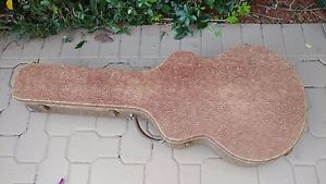 Vintage Gibson J-200 Western Tooled Case