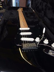 Fender American Black Electric Guitar Stratocaster David Gilmour Tone EMG active