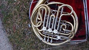 REYNOLDS CONTEMPORA  DOUBLE FRENCH HORN  NICE,FE-03  PLAYS GREAT SERIAL