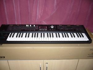 Roland V Combo VR-09 Synth