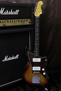 Fender Japan '66 reissue JAZZMASTER JM66 ALDER BODY 3Tone sunburst Japan