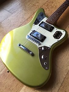 FENDER JAGUAR 'HH SPECIAL VINTAGE GOLD w/ MATCHING HEADSTOCK P-SERIAL