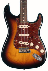 Fender Custom Tienda 1962 Stratocaster Journeyman Reliquia,Sunburst Segunda Mano