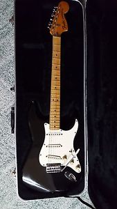 Vintage 1980 fender stratocasrer USA
