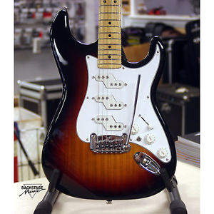 G&L USA Custom Comanche, Sunburst, With G&L Hardhsell Case