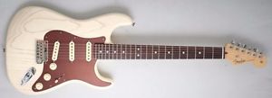 Fender American FSR Standard Stratocaster W/OHSC Faded Olympic White