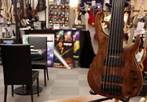 Modulus Quantum Bass 6stfretless