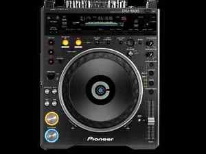 Pioneer DVJ-1000 Professional CD DVD MP3 Audio/Video Turntable DJ Mixer Player