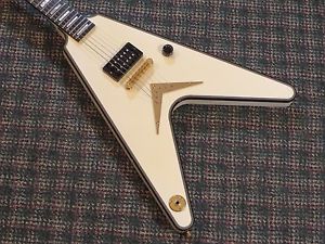 RARE 2008 Dean USA Rik Emmett Signature Flying V Guitar! #31 of 100! w/OHSC&COA