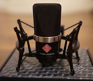 NEUMANN TLM 102 BK - PROFESSIONAL CONDENSER MICROPHONE - BLACK w/ SHOCK MOUNT