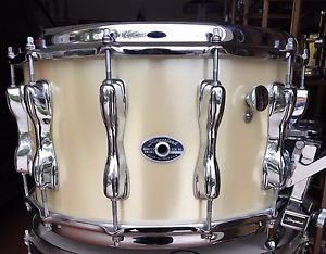 Slingerland Magnum 12 Lug 8x14 Snare Drum