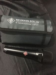 Neumann KMS 104 bk Condenser Cardioid Microphone w/ Padded Nylon Neumann Case