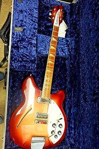 RICKENBACKER USA MADE  1998 MINT HARD CASE 360