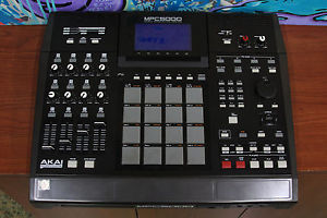 AKAI MPC5000 Music Production Center Drum Pad 4 x 4