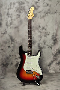 Vanzandt STV-R2 3Tone Sunburst Nitrocellulose Lacquer Made in Japan w/Soft Case