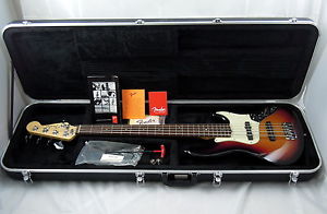 FENDER USA 2007 American Deluxe Jazz Bass V 5-String w/Active Electronics & Case