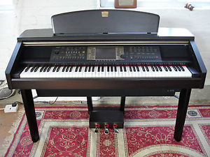 Yamaha Clavinova CVP-207 Digital Piano With Stool Excellent Condition CVP CLP
