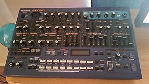 Roland JP 8080
