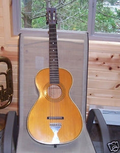 1901 Vintage Regal 20th Century parlor guitar solid Oak & Spruce top  Rare