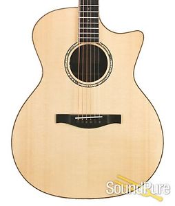 Eastman AC822CE Grand Auditorium