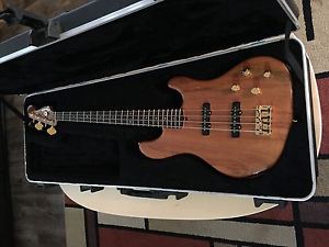 FENDER Victor Bailey Jazz Bass 2005 USA Natural, with ATA Hardshell Case