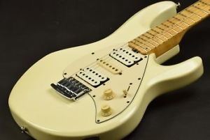 MUSIC MAN Silhouette White 1991 E-Guitar Free Shipping