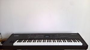Yamaha S70 XS mit Rollcase
