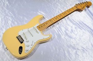 Fender Japan ST71-140YM "Yngwie Malmsteen" Scalloped Model MIJ Used #g1323