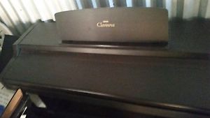 Yamaha Clavinova CLP-411....just reduced..
