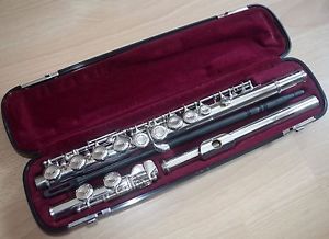 Yamaha YFL 311 Querflöte inkl. Vollsilber Kopfstück