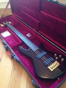 Spector Legend 5 Custom w/Aguilar pickups