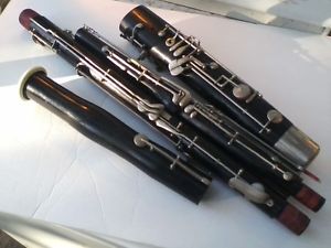 GOOD PLAYING CONN FOX made Student BASSOON with nice sound PLEASE READ CAREFULLY