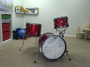 Vintage Ludwig Red Sparkle Be-Bop Kit