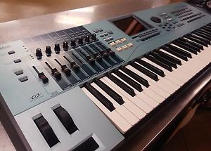 Yamaha MOTIF XS6 Keyboard Synthesizer