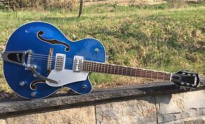 Gretsch Electromatic G5420T Fairlane Blue E-Gitarre mit TV Jones Classic Pickups