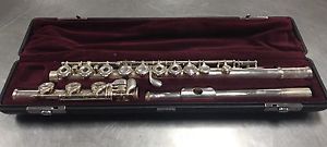 Yamaha YFL-481 II 925 Silver Open Hole Flute W/Case