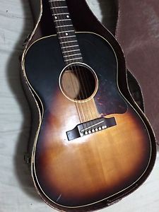1963 Gibson LG-1 Acoustic Guitar W/Original Alligator Case.