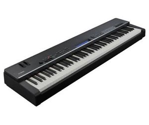 Yamaha CP4 Stage Digital Piano 88 Keys Sustain Pedal / Stand included