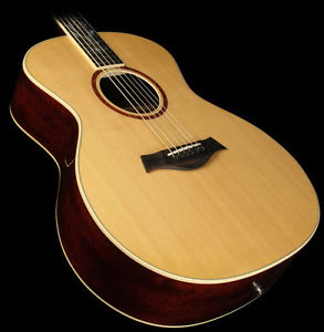 Taylor 25th Anniversary Grand Auditorium Acoustic/Electric Guitar Natural