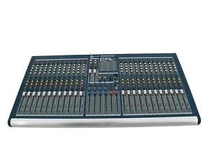 Mischpult  CFL-2442 Live-Mixer und DAP Cobra Multicore 24 / 4