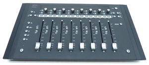 Avid Artist Mix Audio Controller NEUwertig + OVP + Rechn./2J. GEWÄHR!
