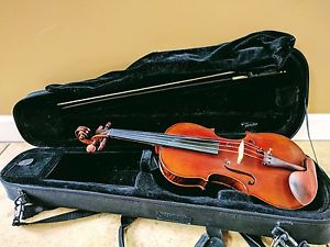 15" Viola by Southwest Strings with Case and Bow
