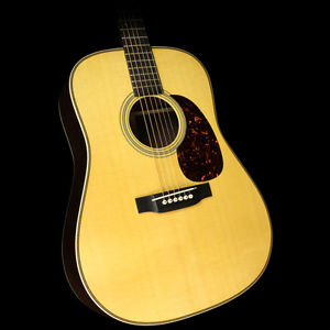 Martin HD-28V Dreadnought Acoustic Guitar Natural