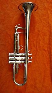 Yamaha Xeno professional trumpet