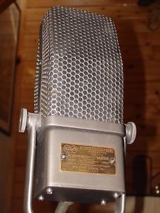 VINTAGE RCA-44 A  VELOCITY RIBBON PROFESSIONAL MICROPHONE AND STAND