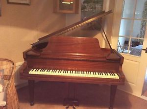 Baby Grand Piano.....Hoffman mahogany case