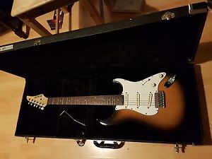 Blade Levinson 60's Stratocaster, Japan, Case, Suhr-Style Headstock, Top Zustand