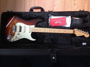 Fender American Deluxe Stratocaster HSS Shawbucker Maple Fingerboard